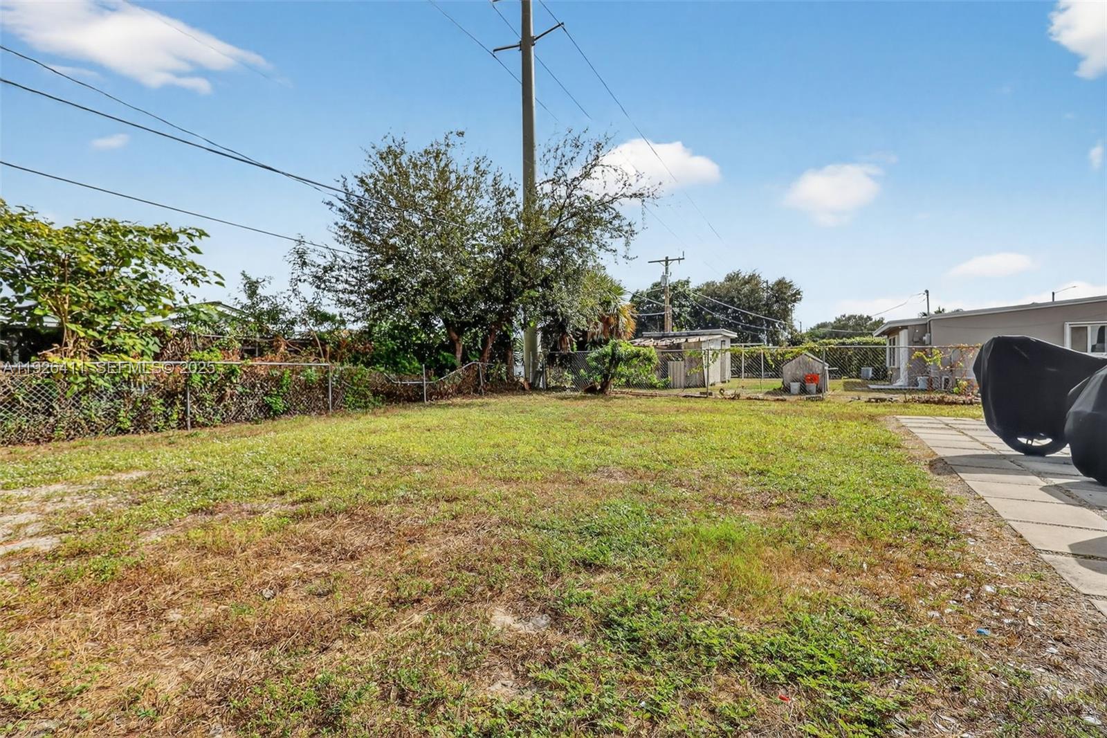 BUNCHE PARK - Residential