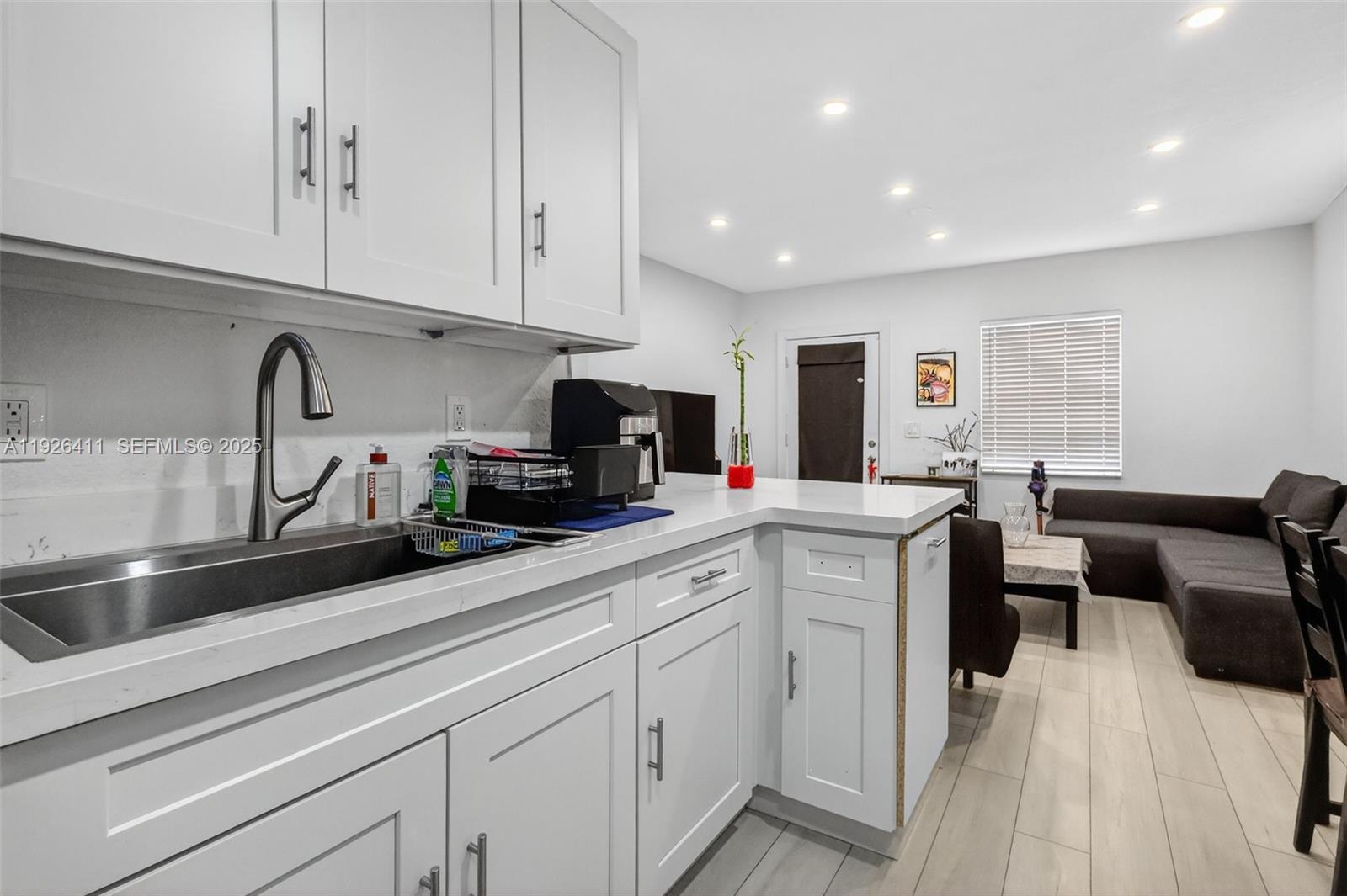 BUNCHE PARK - Residential