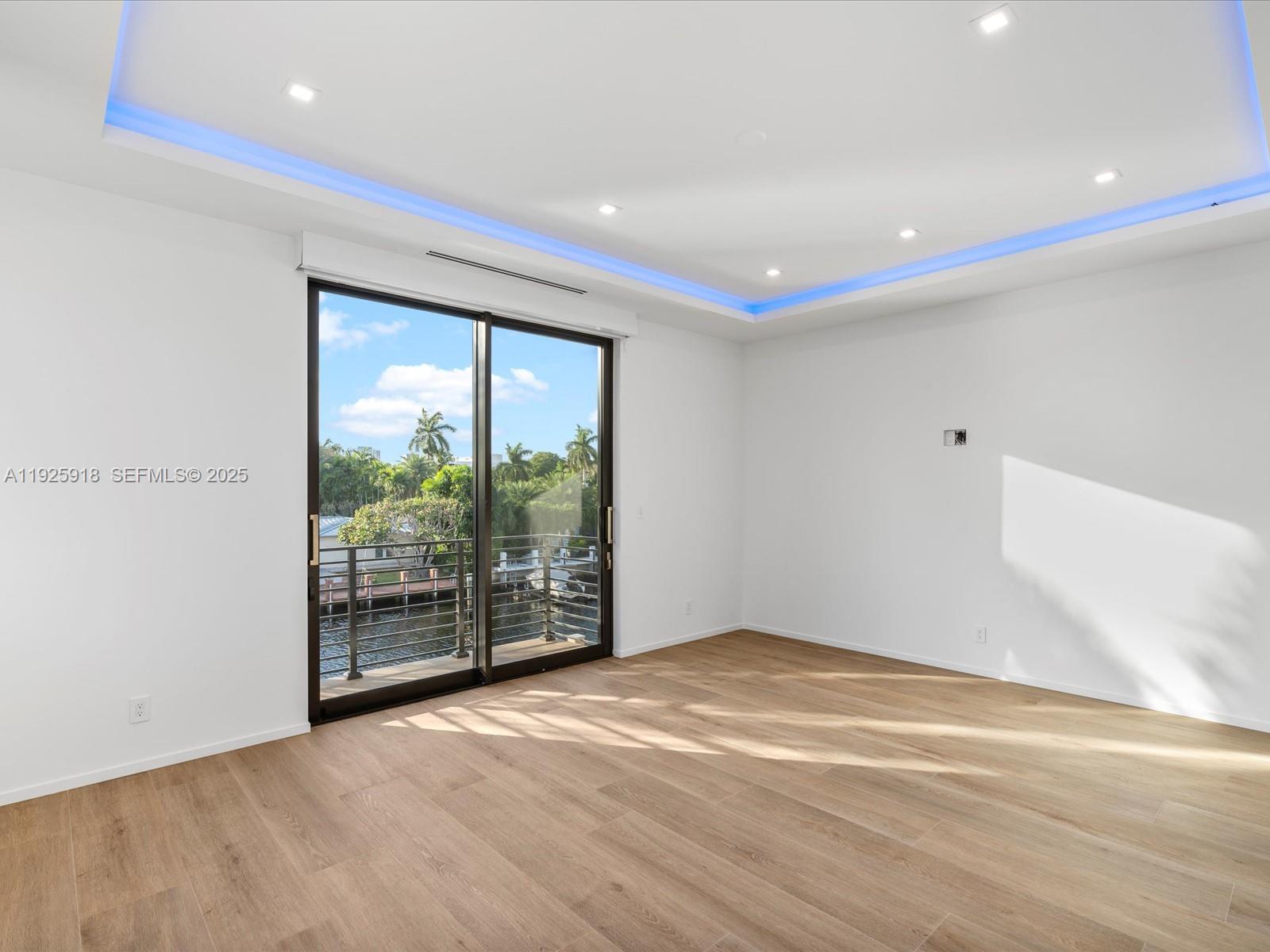 VENICE RESUB OF BLKS 5 & - Residential