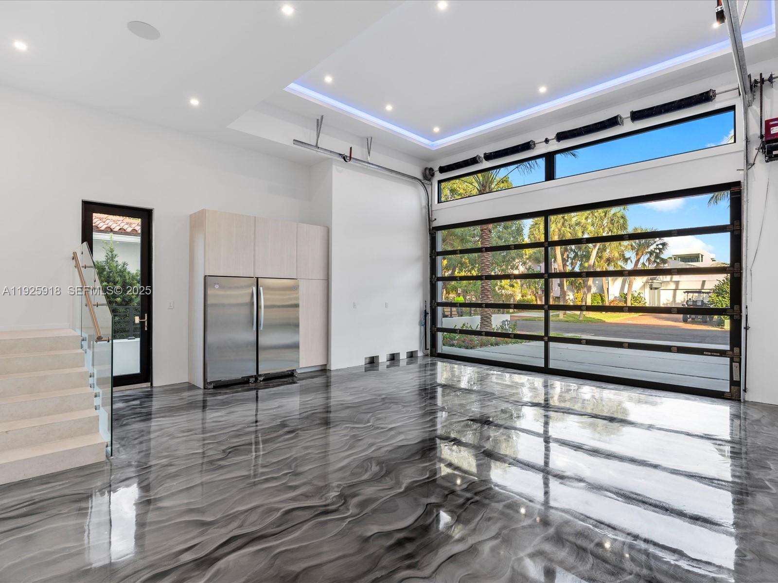 VENICE RESUB OF BLKS 5 & - Residential