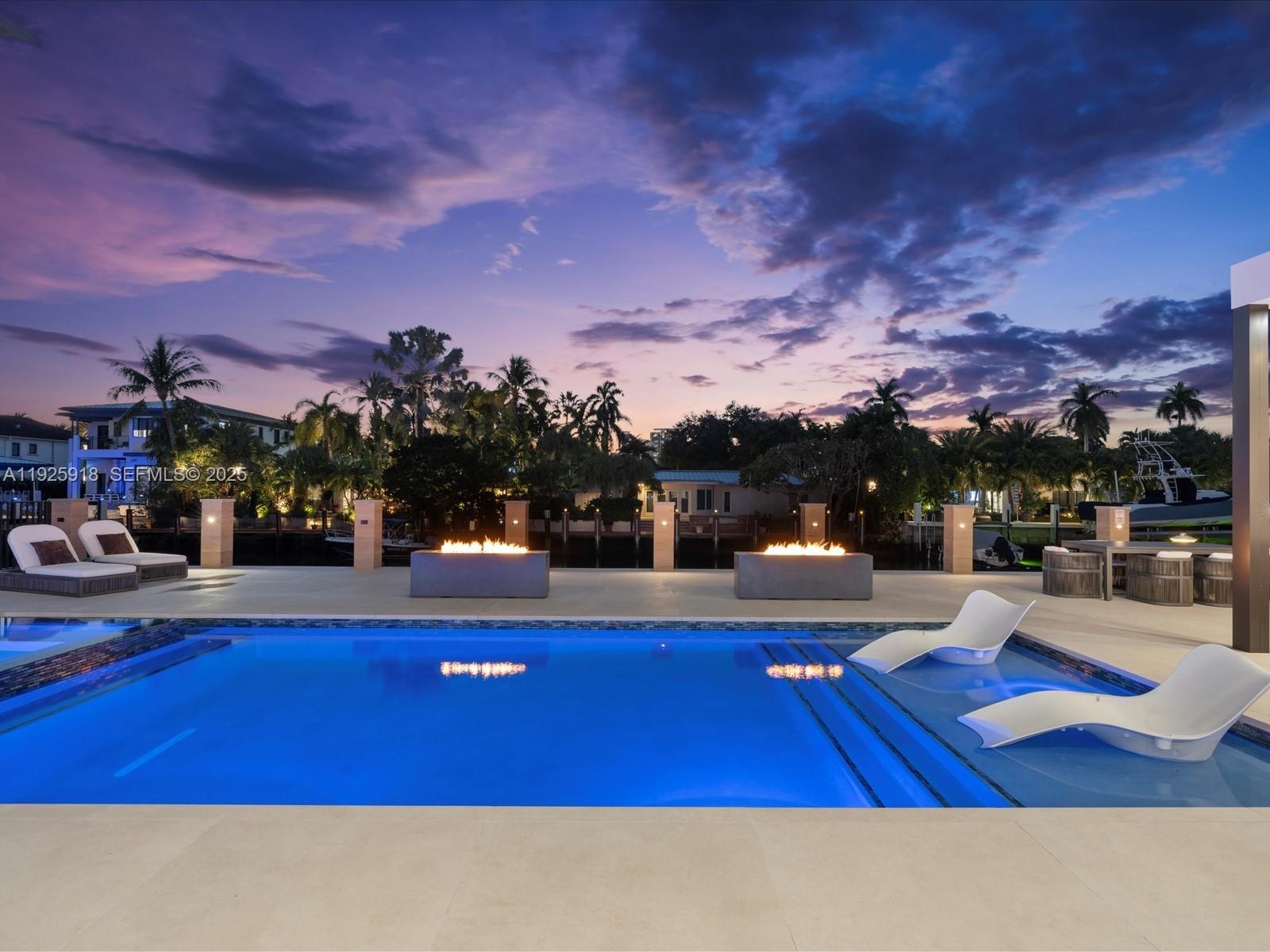 VENICE RESUB OF BLKS 5 & - Residential