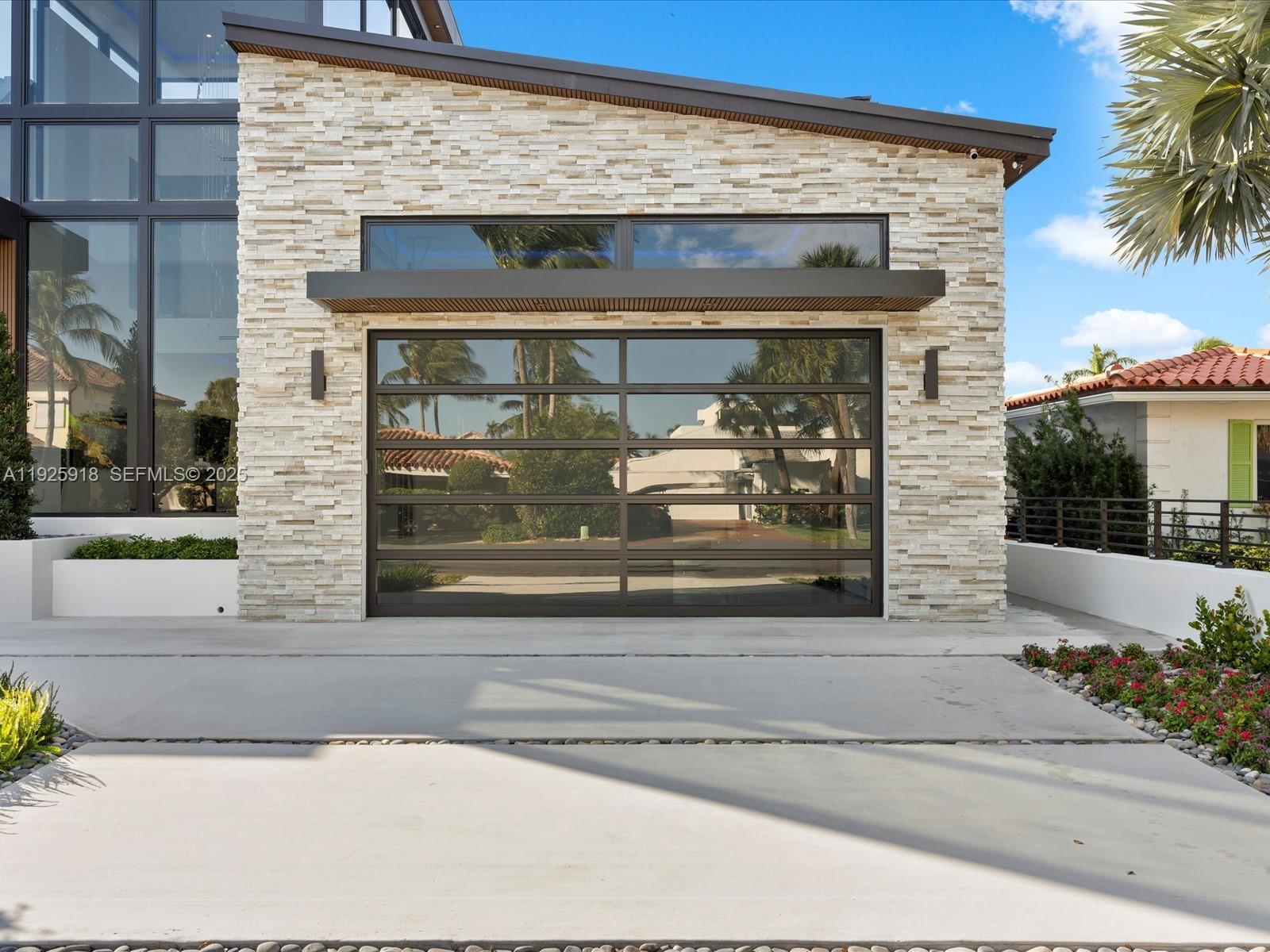 VENICE RESUB OF BLKS 5 & - Residential