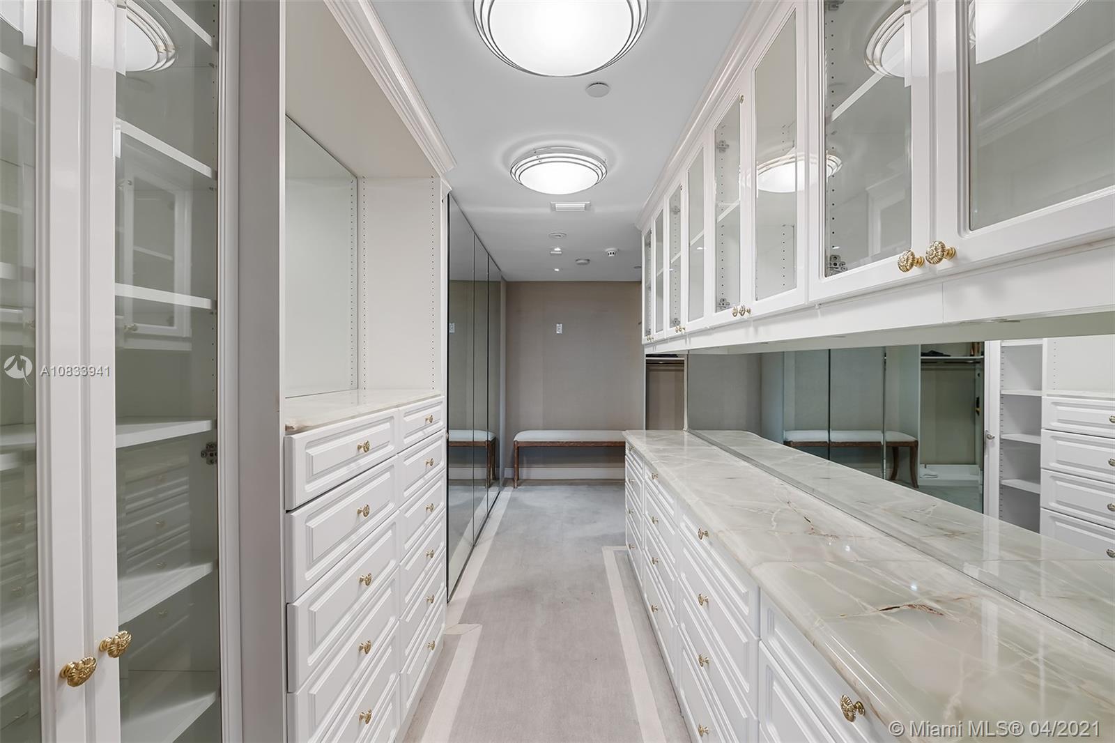 THE GABLES CONDO - Residential