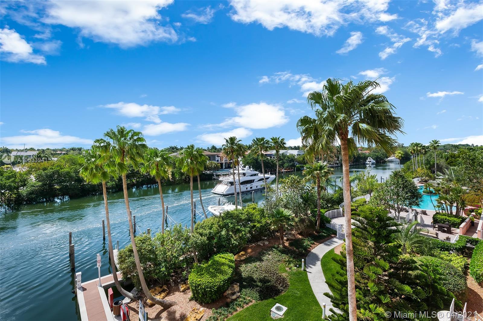 THE GABLES CONDO - Residential