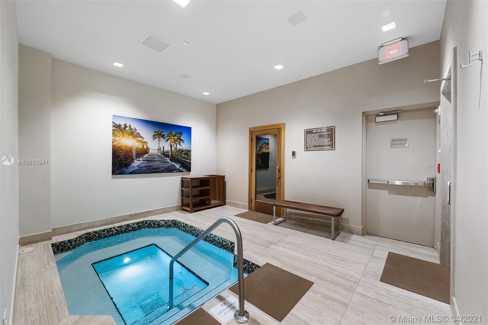 THE GABLES CONDO - Residential