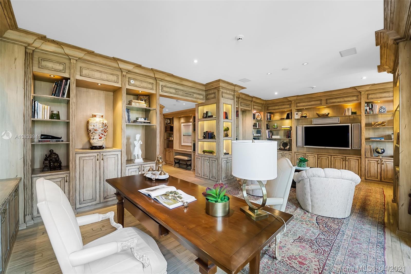 THE GABLES CONDO - Residential