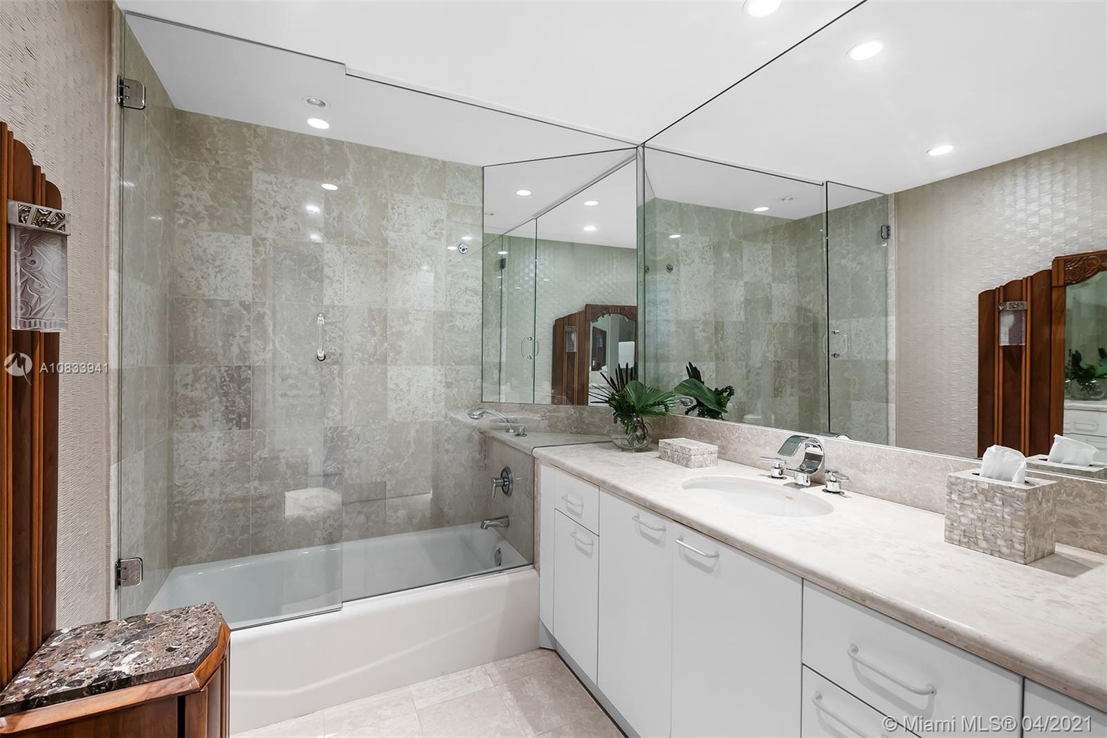 THE GABLES CONDO - Residential