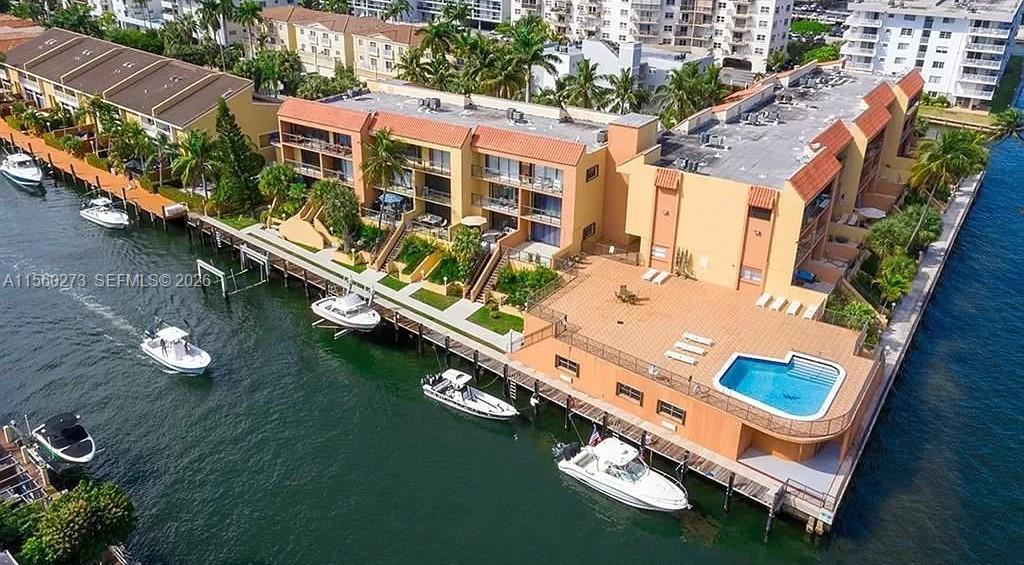 PELICAN LANDING CONDO - Residential