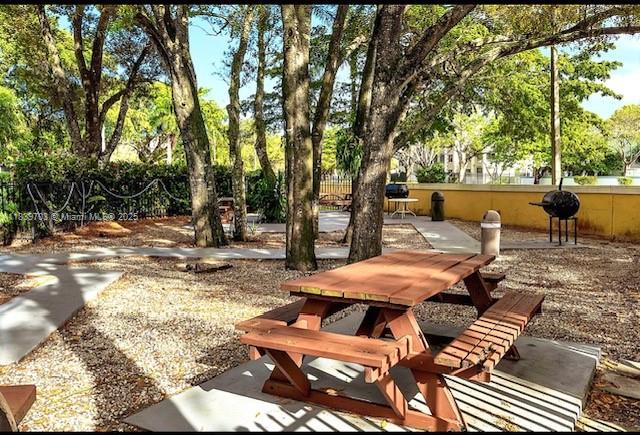 OAKLAND FOREST CLUB CONDO - Residential