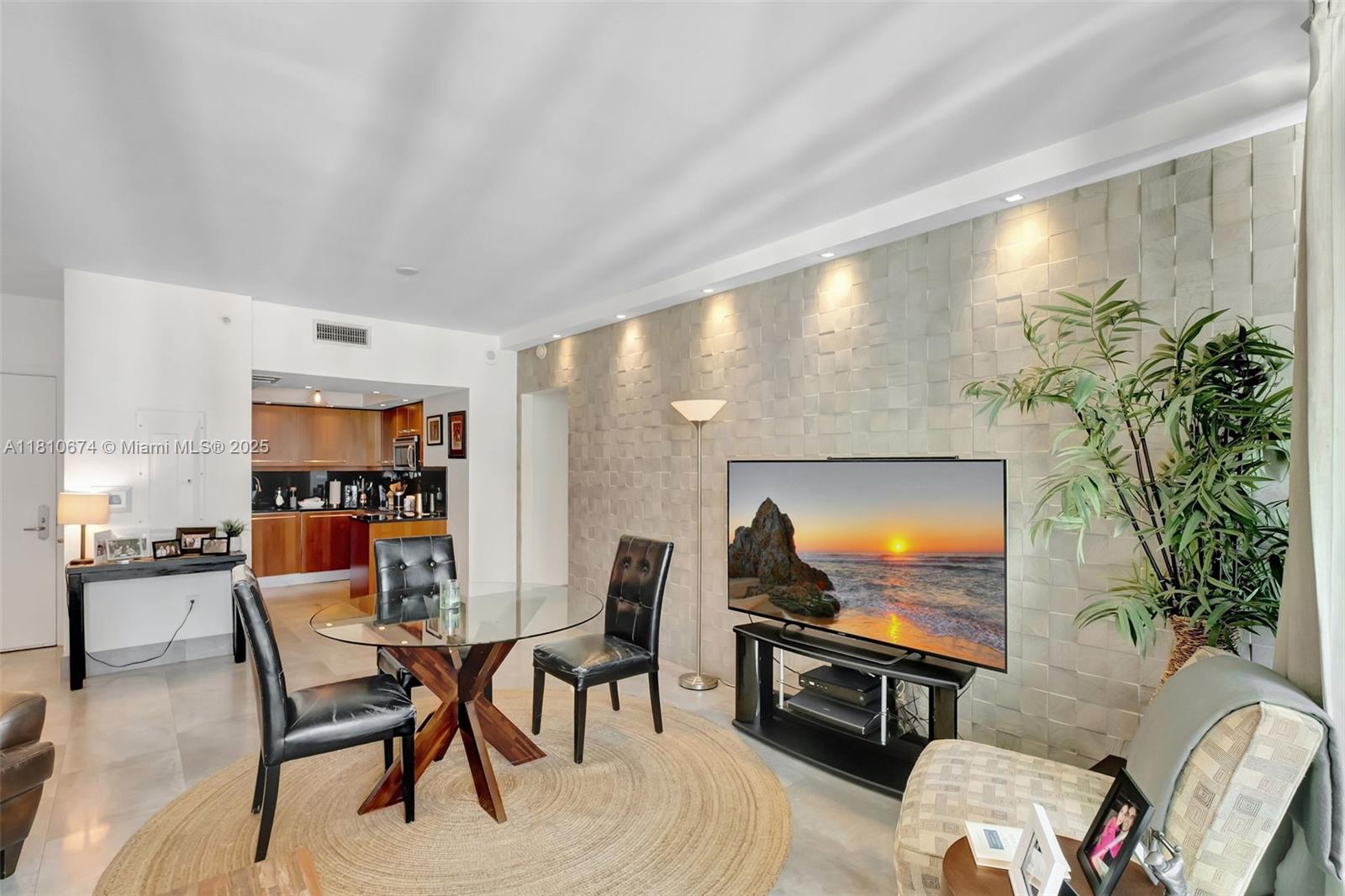 1331 Brickell Bay Dr 1504
