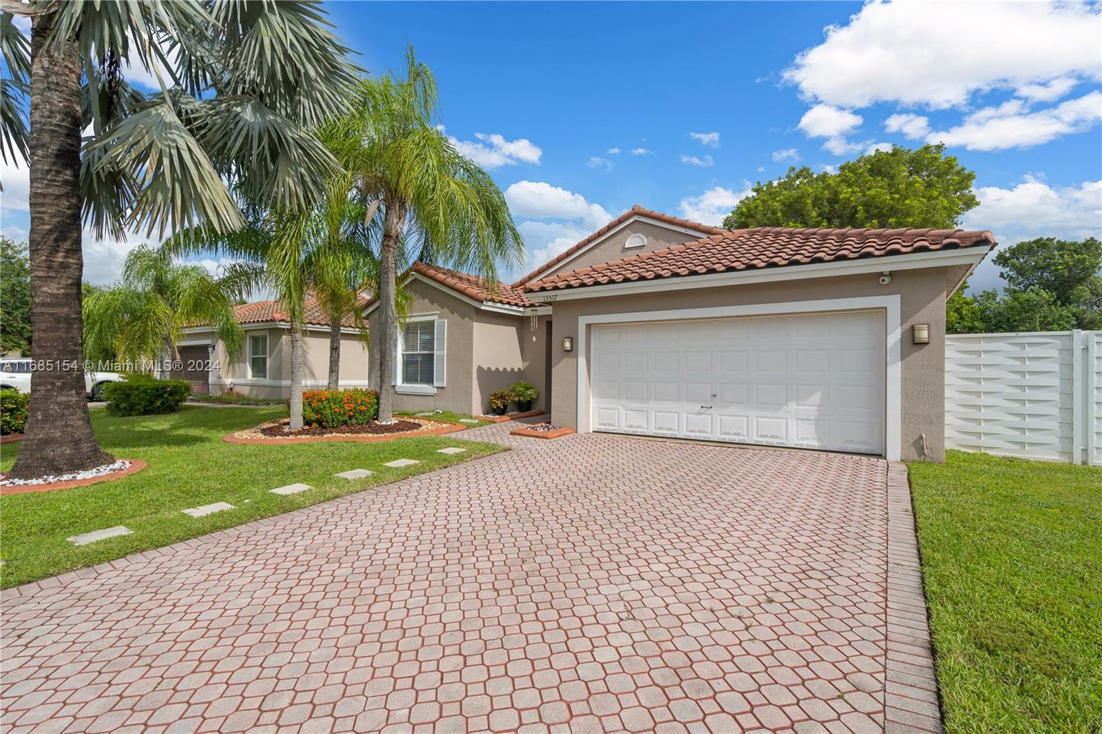 SILVER LAKES NORTH - Residential Lease