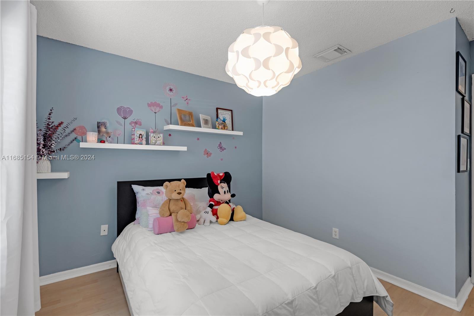 SILVER LAKES NORTH - Residential Lease