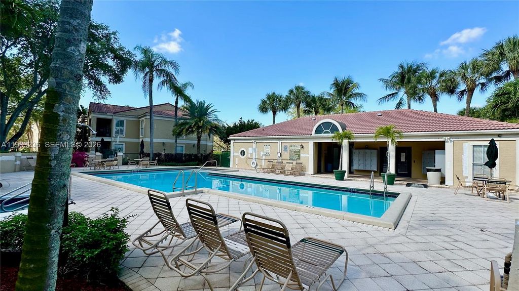 Photo of 977 Riverside Dr #237, Coral Springs, FL 33071 (MLS # A11983236)