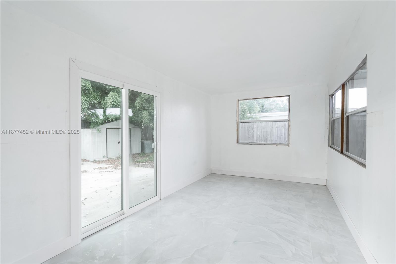 POMPANO BEACH HIGHLANDS 5 - Residential