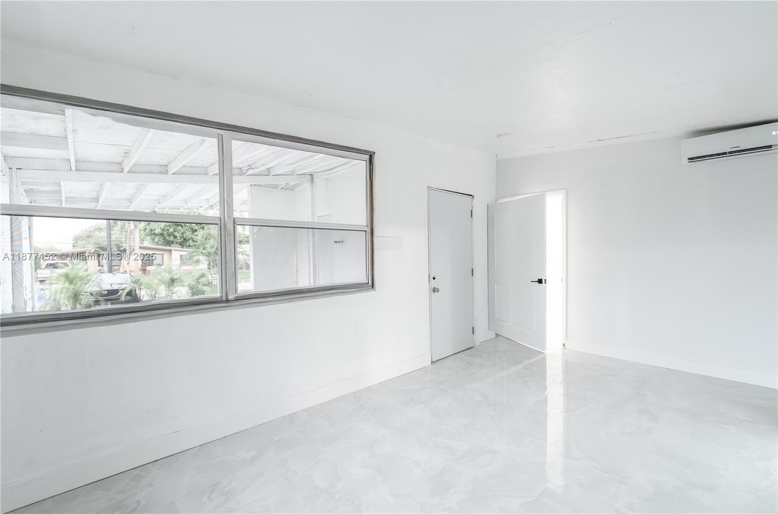 POMPANO BEACH HIGHLANDS 5 - Residential