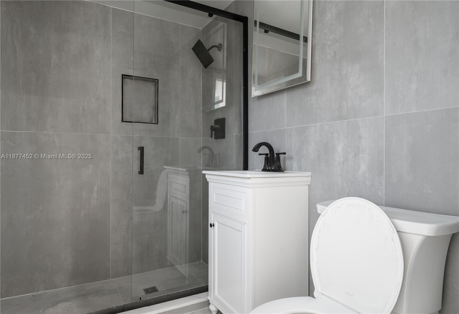 POMPANO BEACH HIGHLANDS 5 - Residential