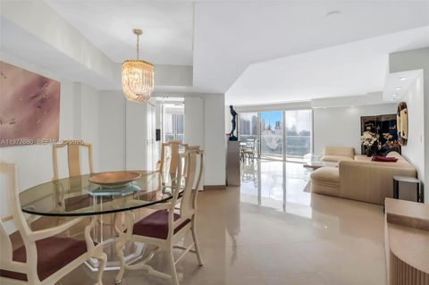 Tiny photo for 19707 Turnberry Way #22G, Aventura, FL 33180 (MLS # A11977680)