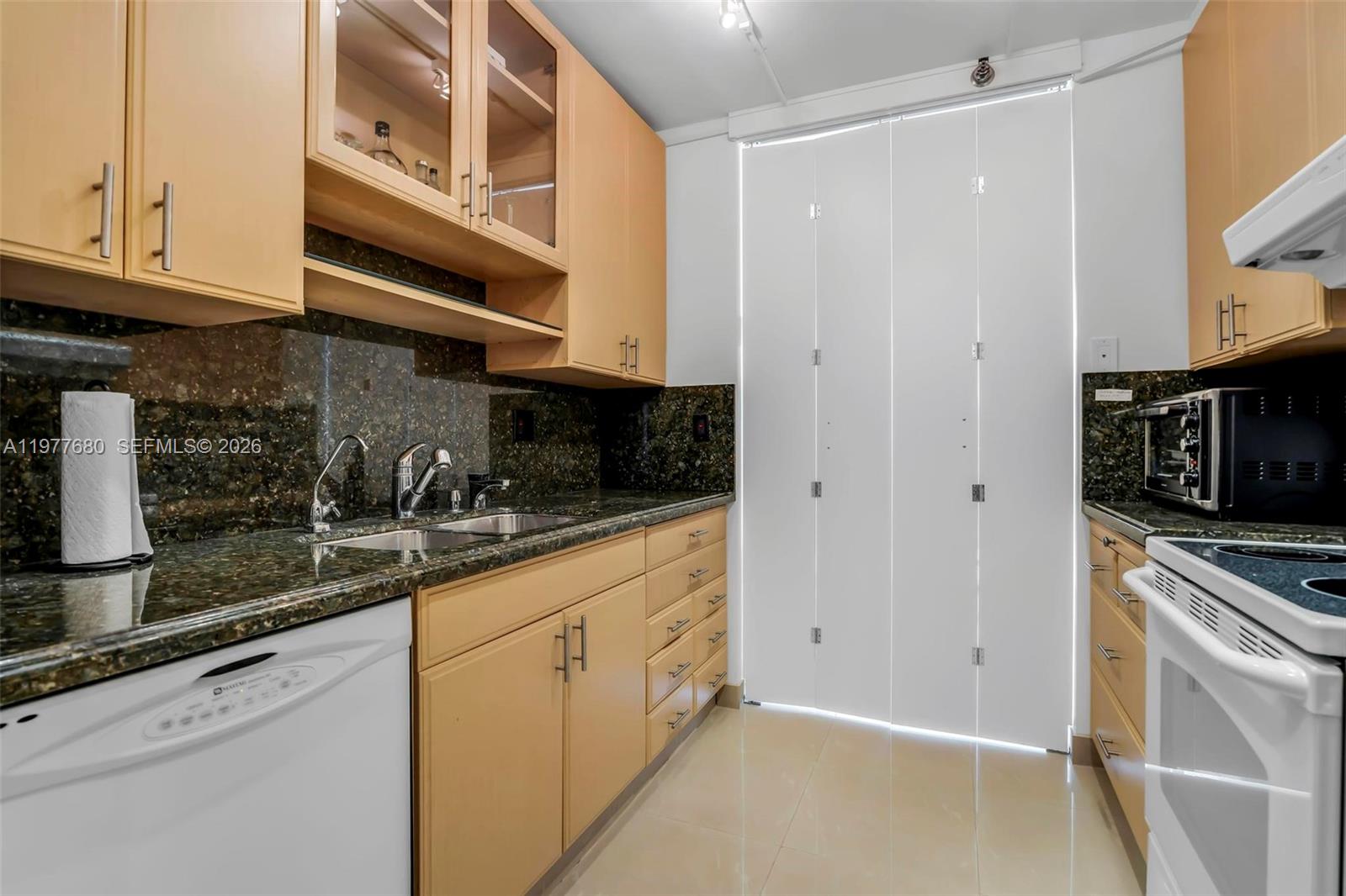 TURNBERRY ISLE NORTH - Residential