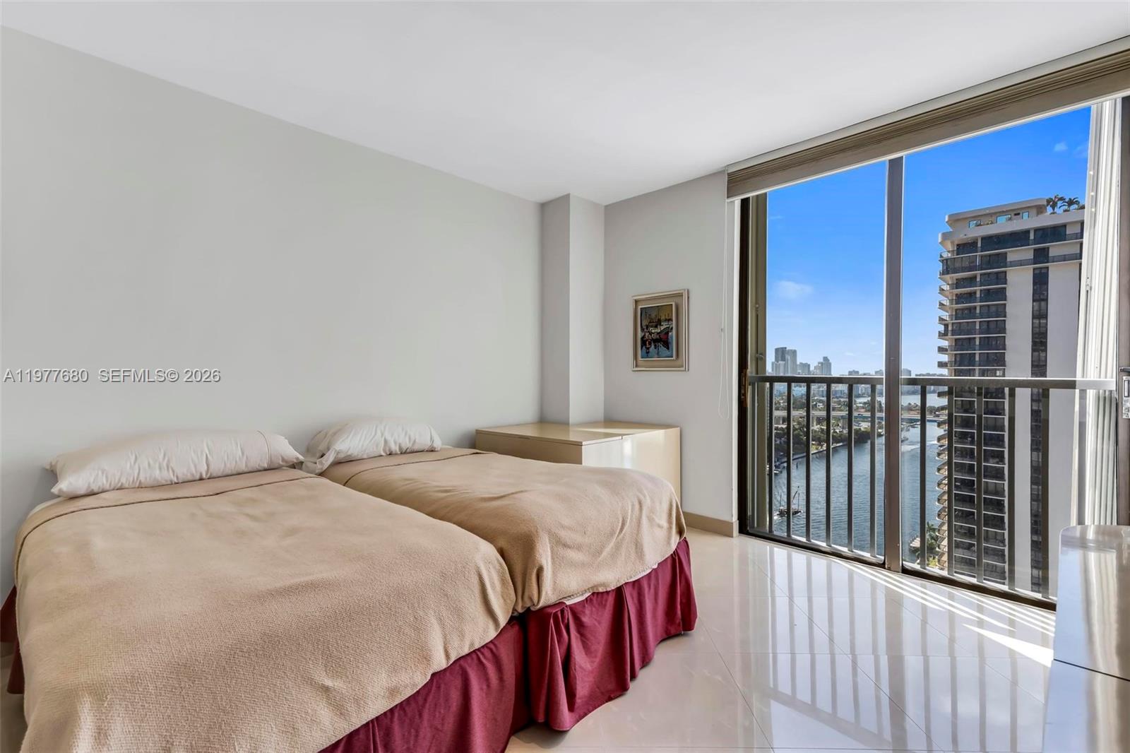 TURNBERRY ISLE NORTH - Residential