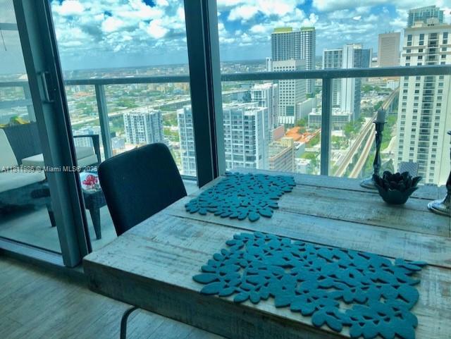 THE AXIS ON BRICKELL COND - Residential Lease
