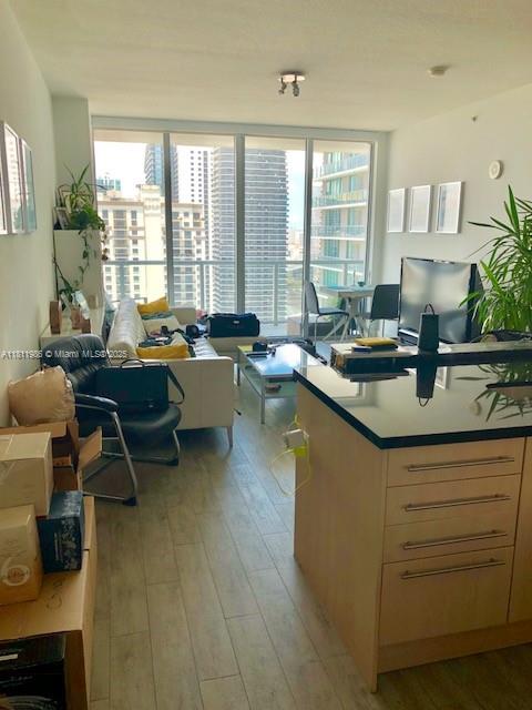 THE AXIS ON BRICKELL COND - Residential Lease