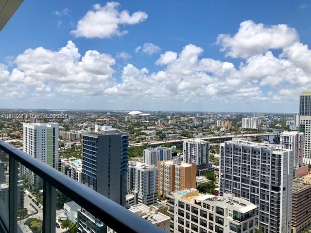 THE AXIS ON BRICKELL COND - Residential Lease