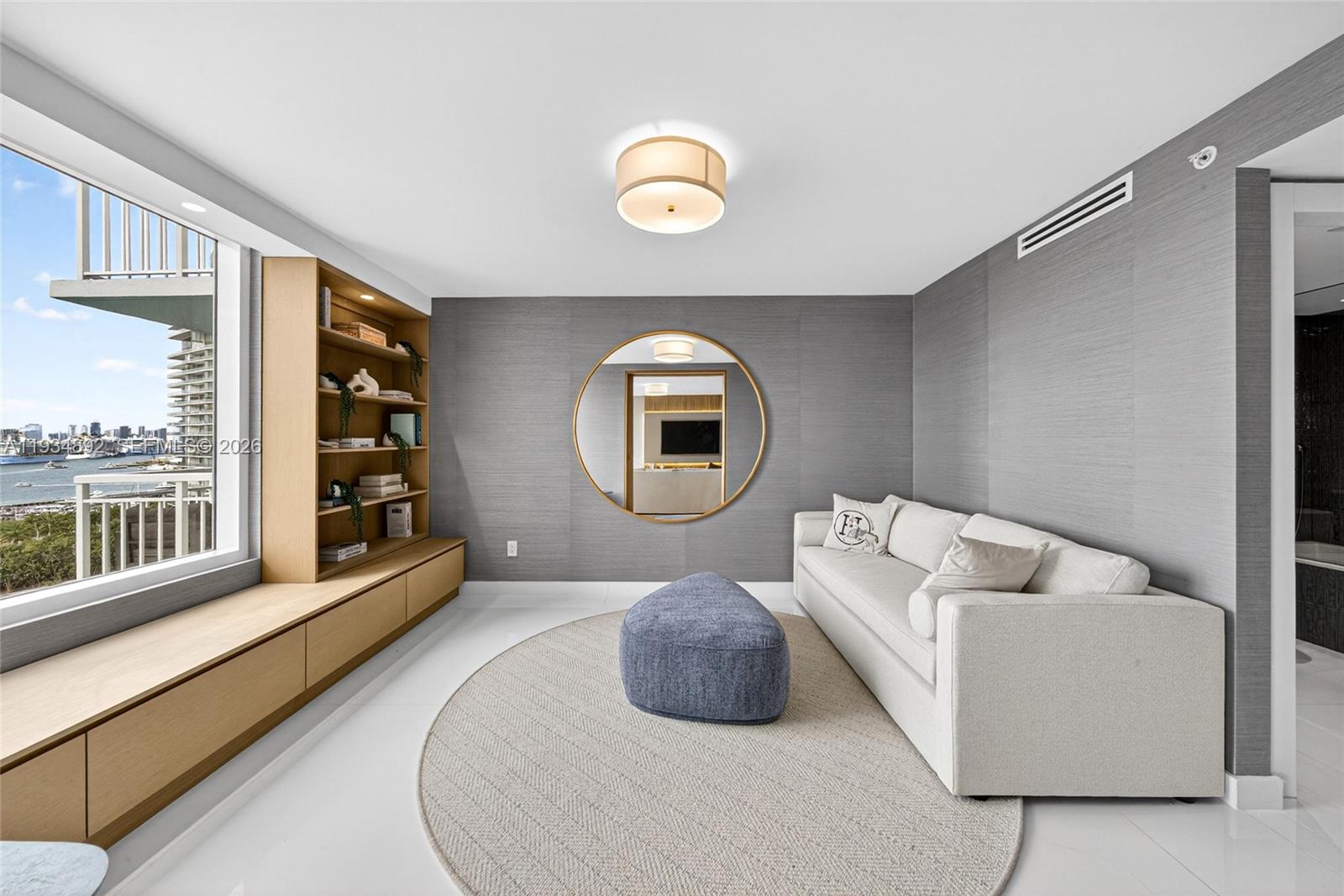 SOUTH POINTE TOWERS CONDO - Residential