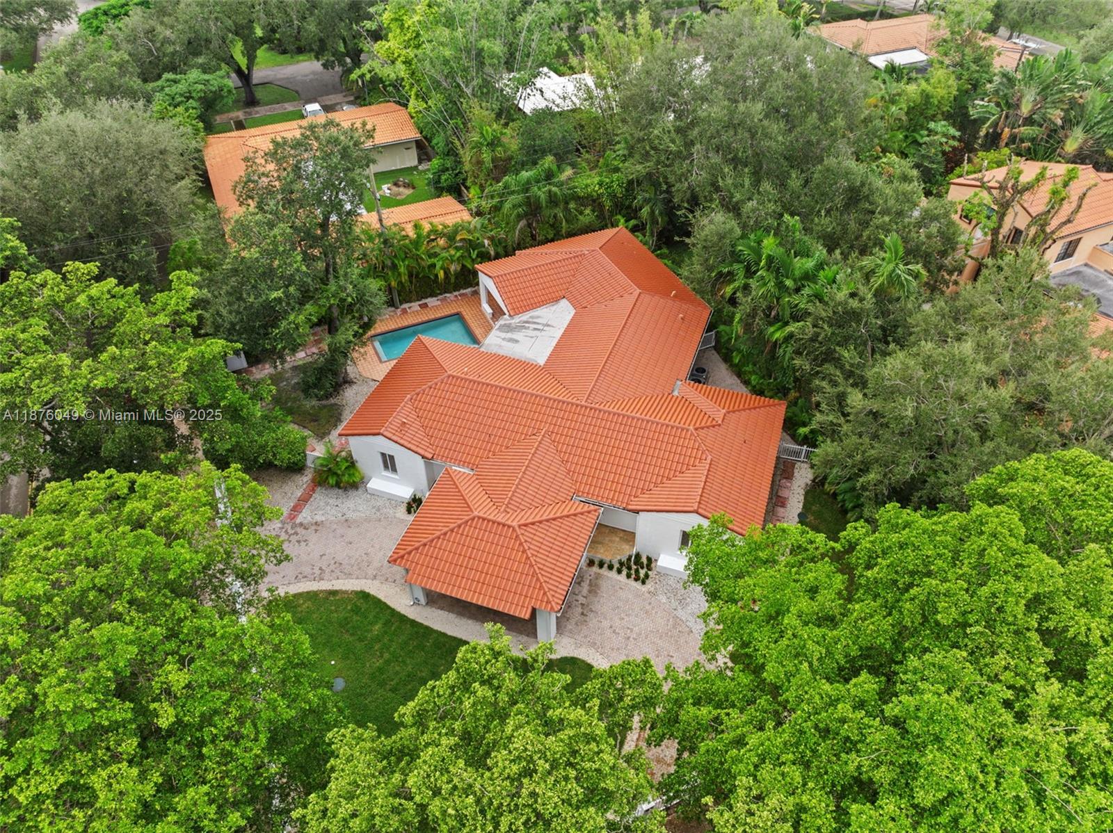 CORAL GABLES SEC E - Residential