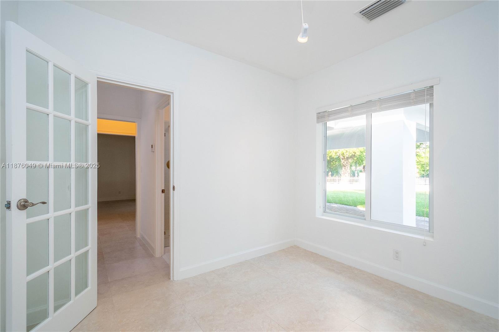 CORAL GABLES SEC E - Residential