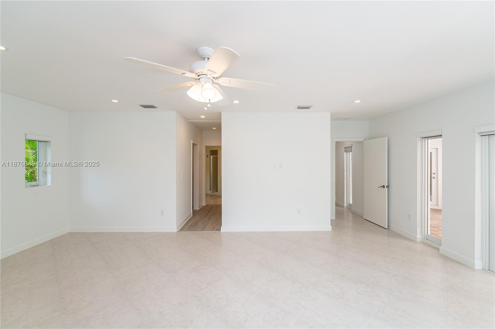 CORAL GABLES SEC E - Residential