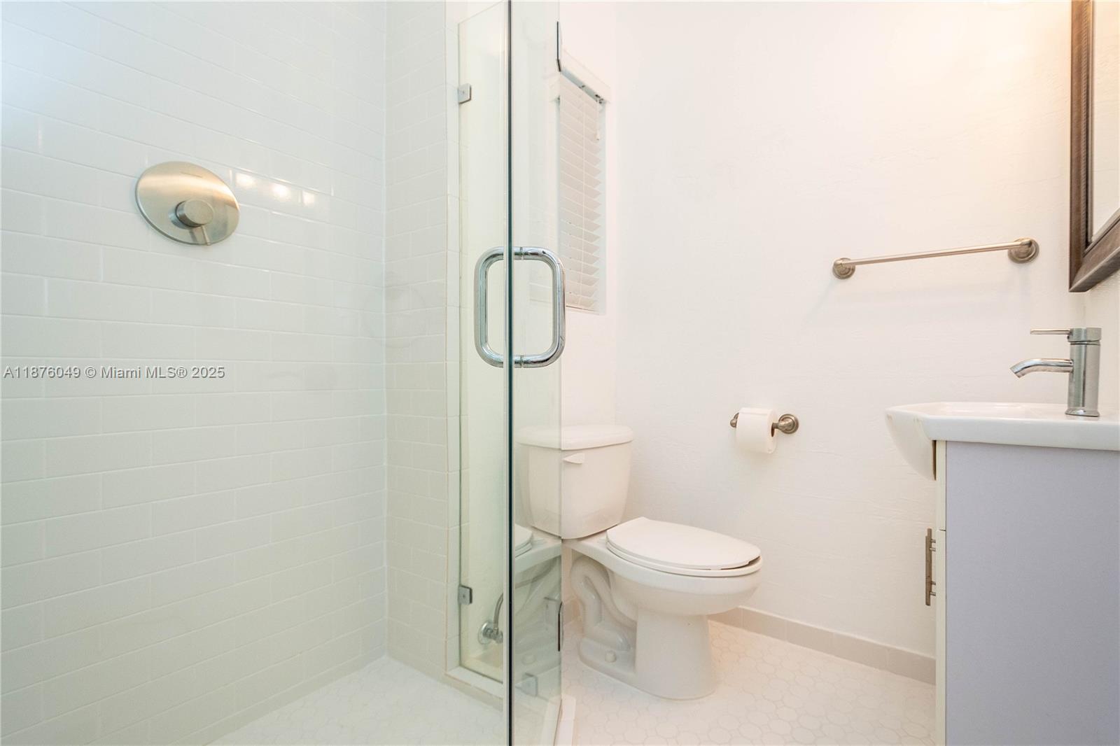 CORAL GABLES SEC E - Residential