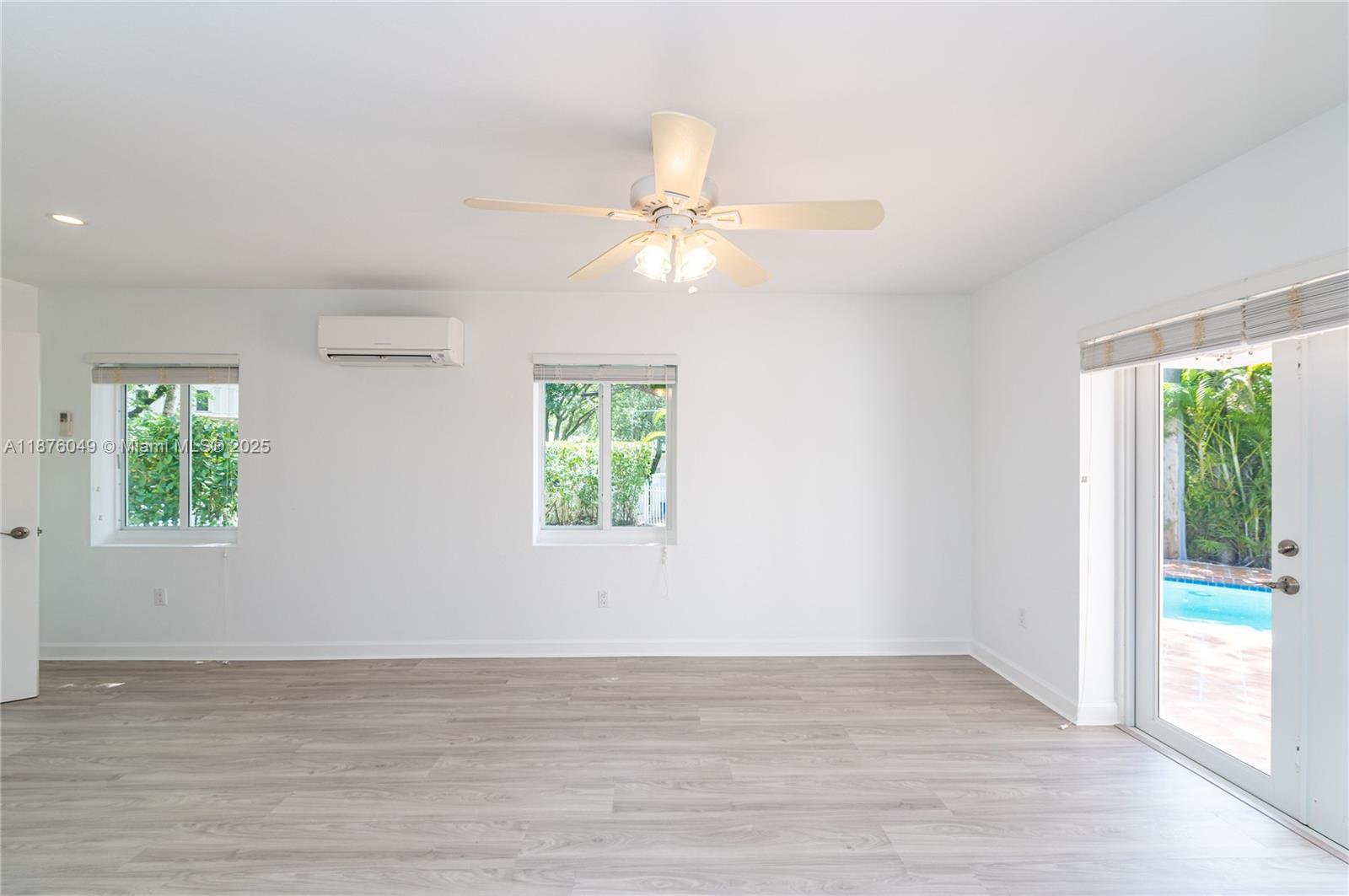 CORAL GABLES SEC E - Residential