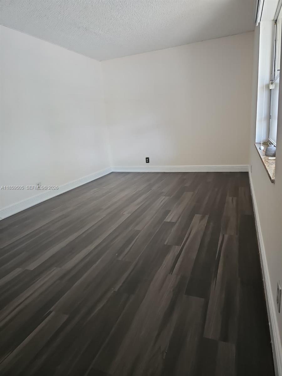 CROSS BRIAR I CONDO - Residential