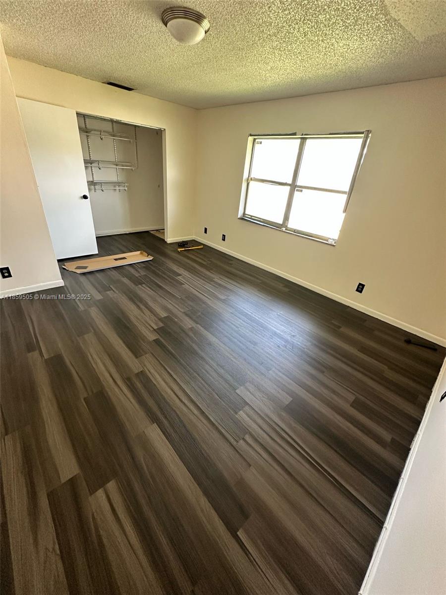 CROSS BRIAR I CONDO - Residential