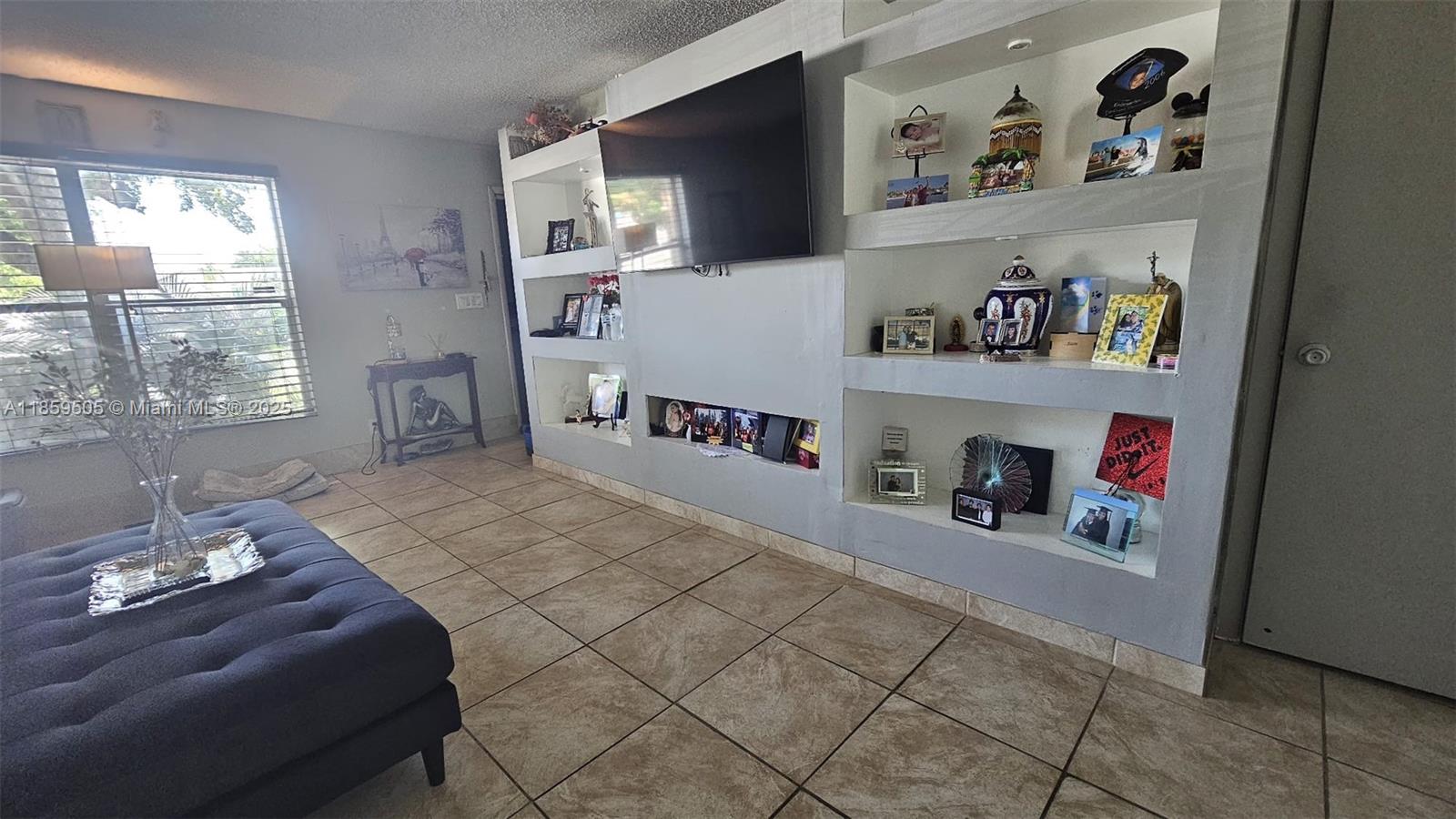 CROSS BRIAR I CONDO - Residential