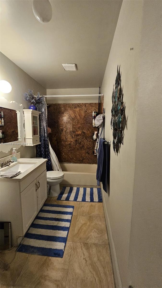 CROSS BRIAR I CONDO - Residential