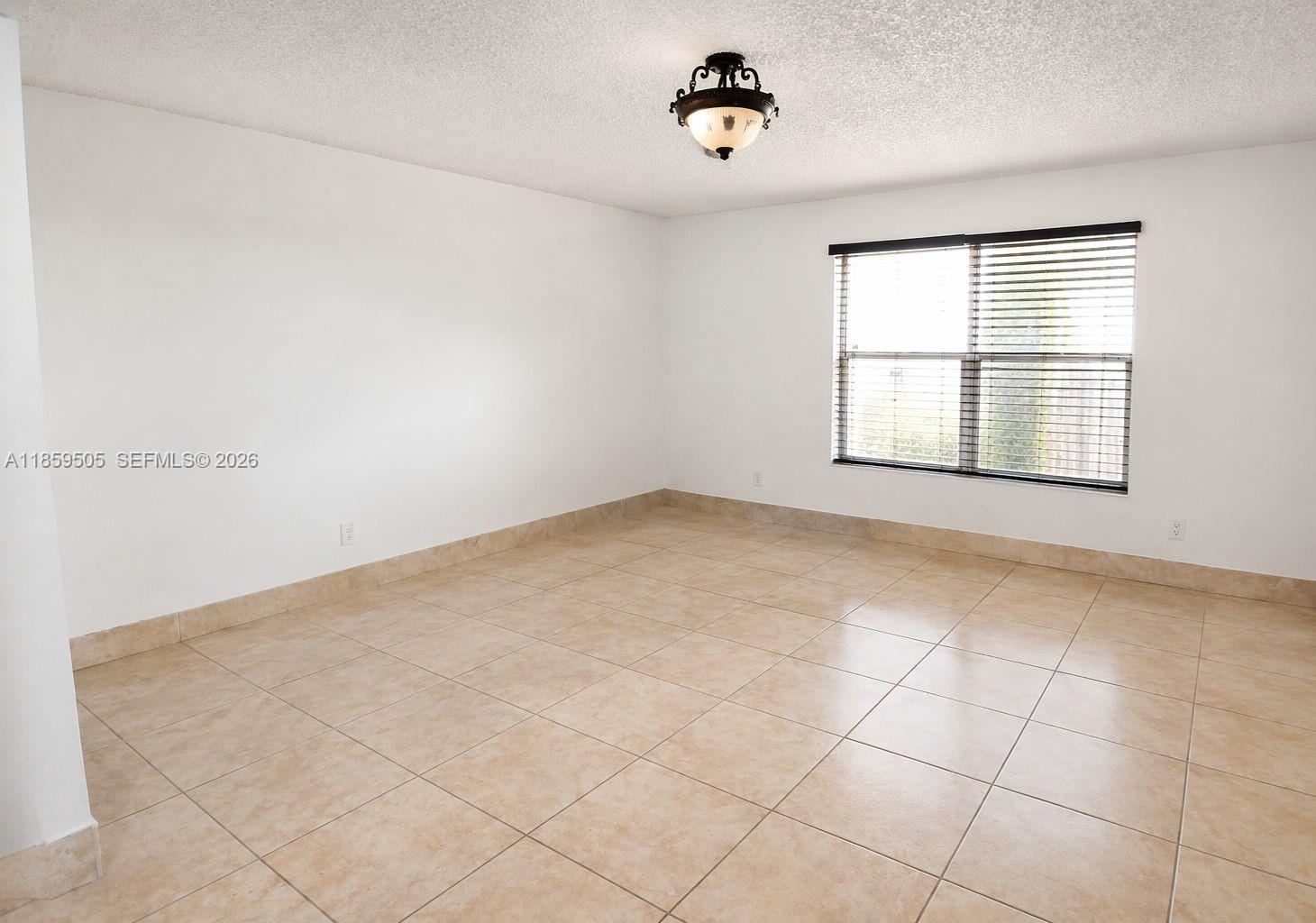 CROSS BRIAR I CONDO - Residential