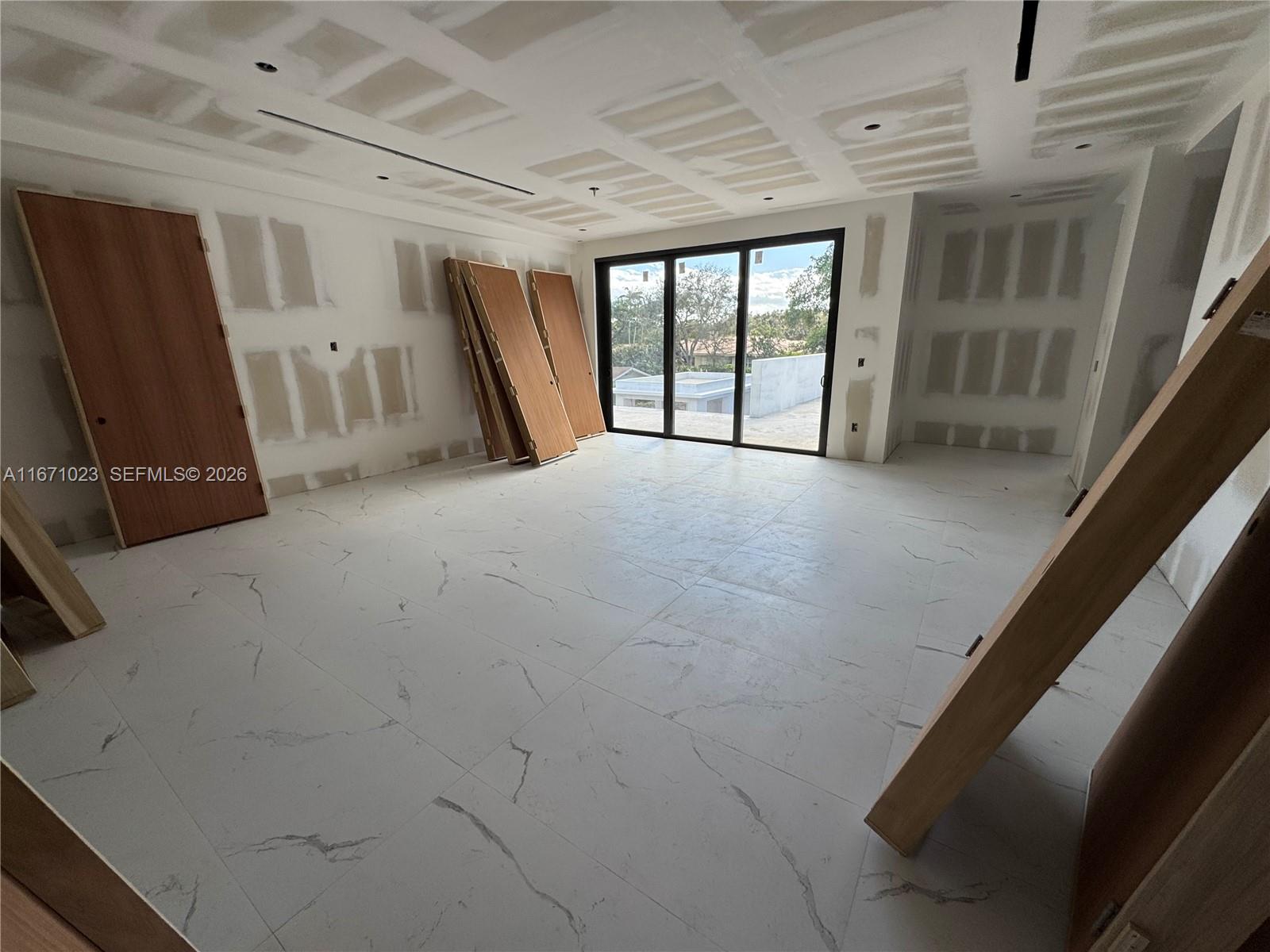 UNPLATTED - Residential