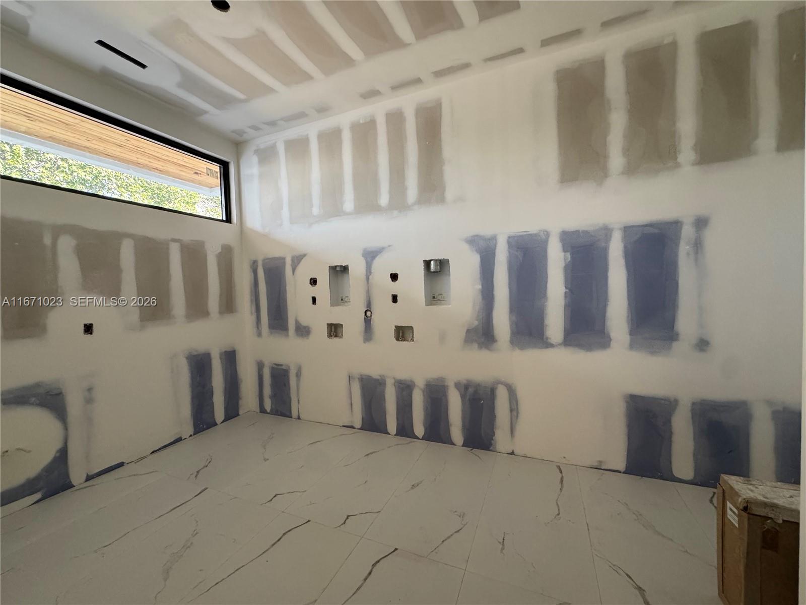 UNPLATTED - Residential