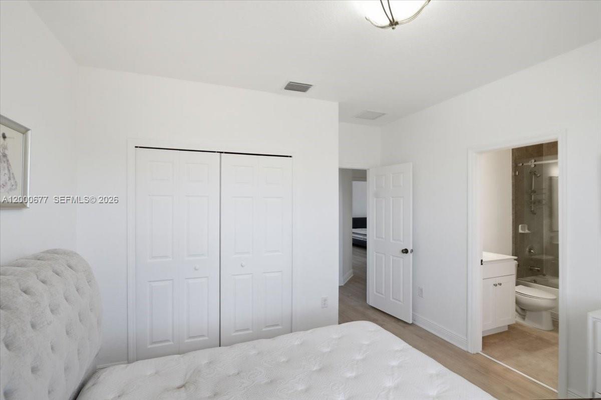 FONTAINEBLEAU WEST NORTH - Residential Lease