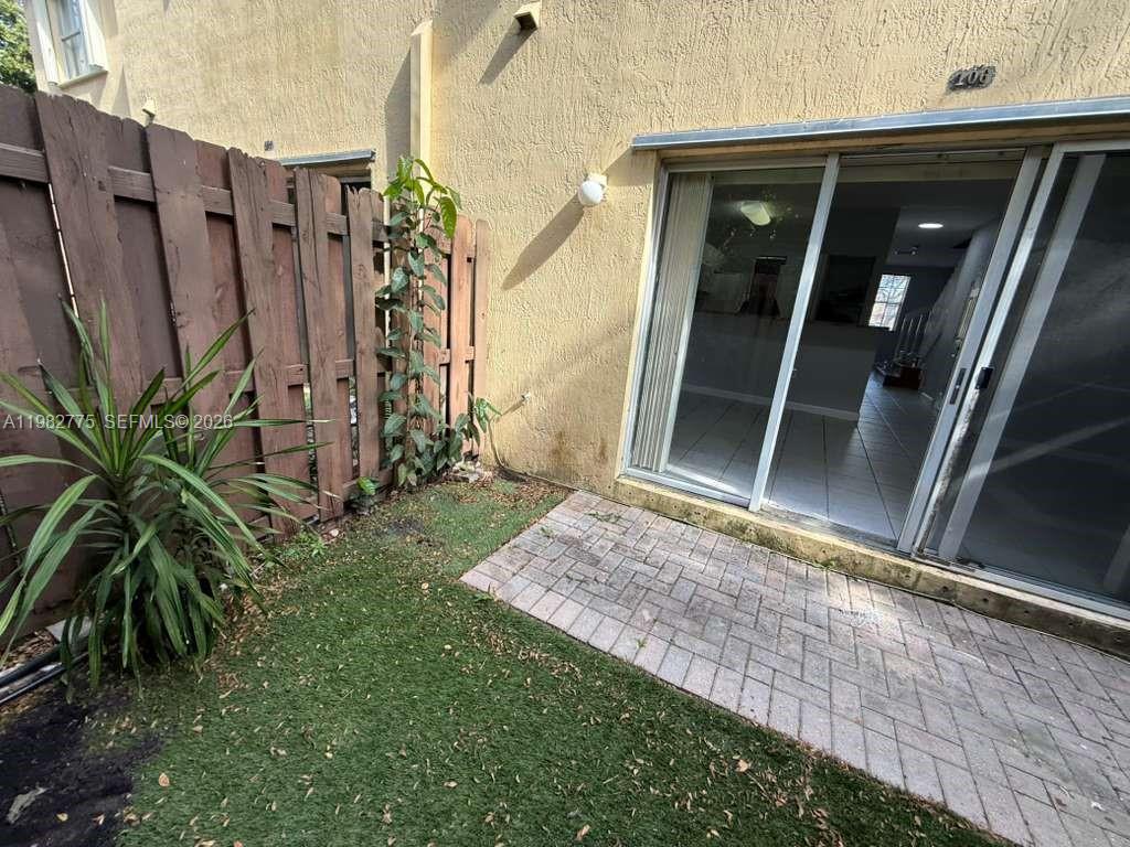 VILLAS AT CARMEL CONDO NO - Residential Lease