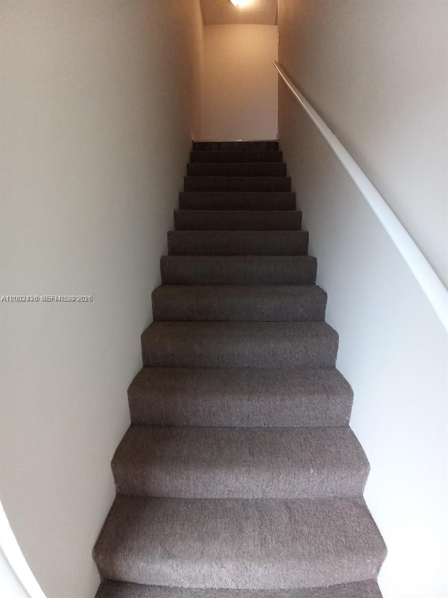 SOUTH PALM PLACE CONDO - Residential