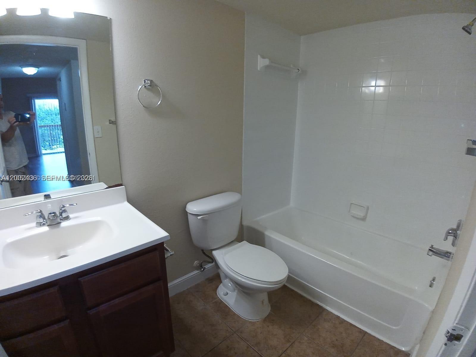 SOUTH PALM PLACE CONDO - Residential