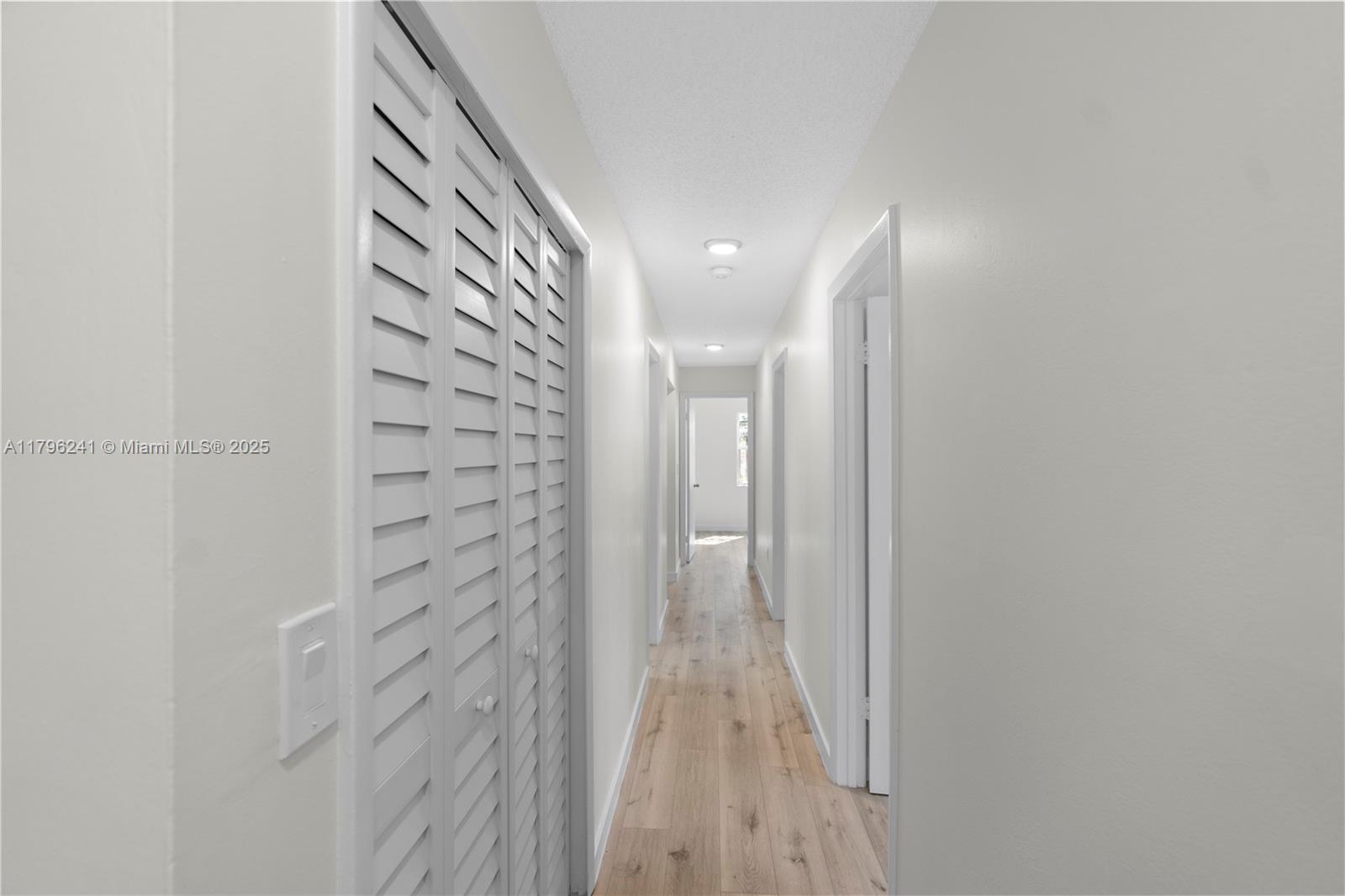 LA ROMANA - Residential Lease