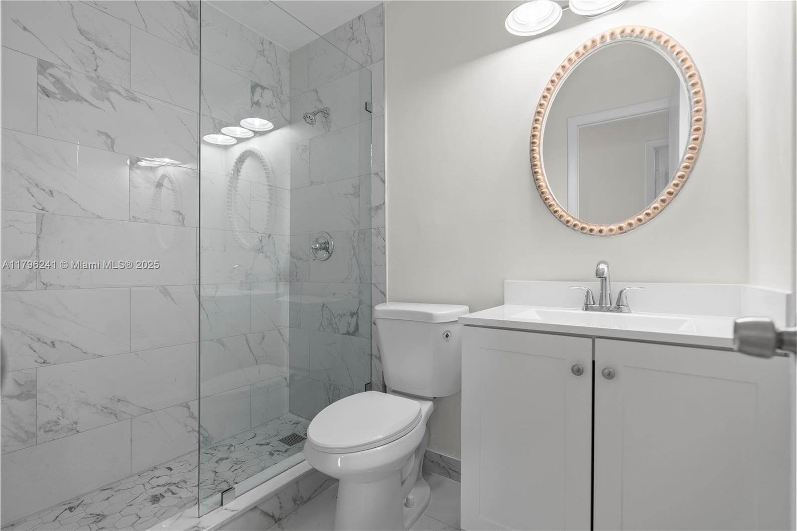 LA ROMANA - Residential Lease
