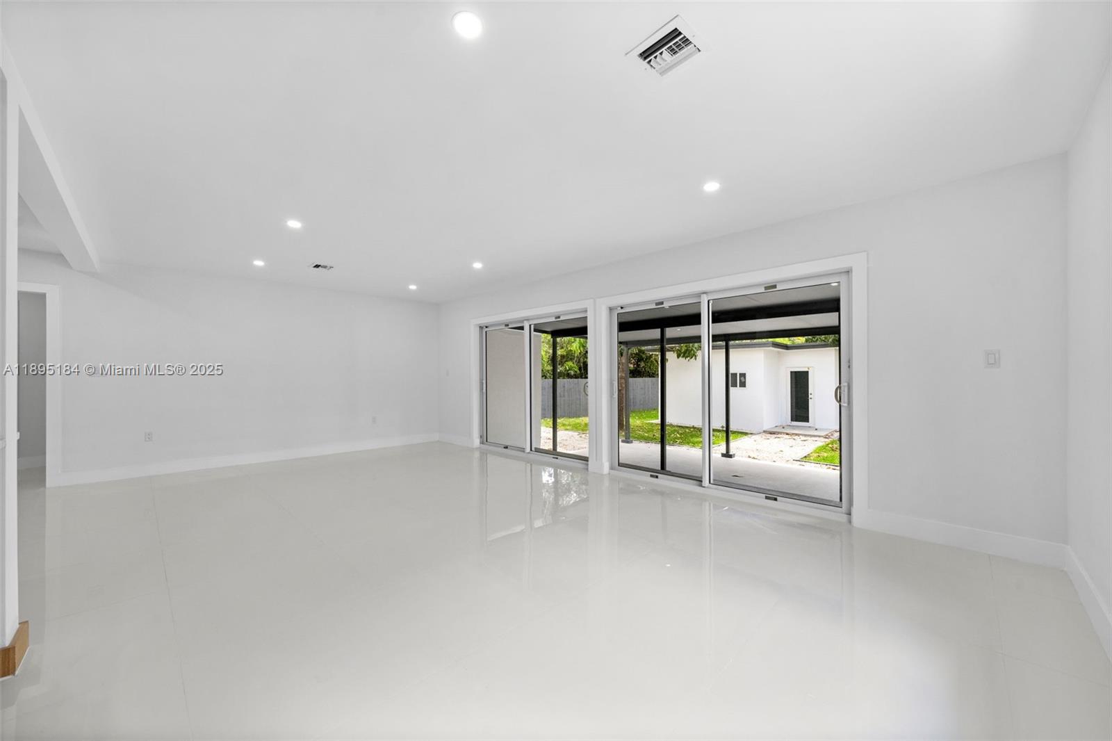 MCALLISTER TERR - Residential