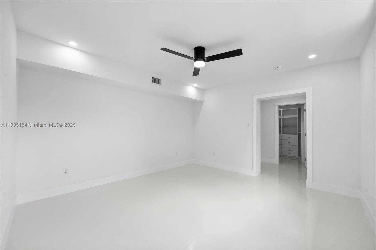 MCALLISTER TERR - Residential