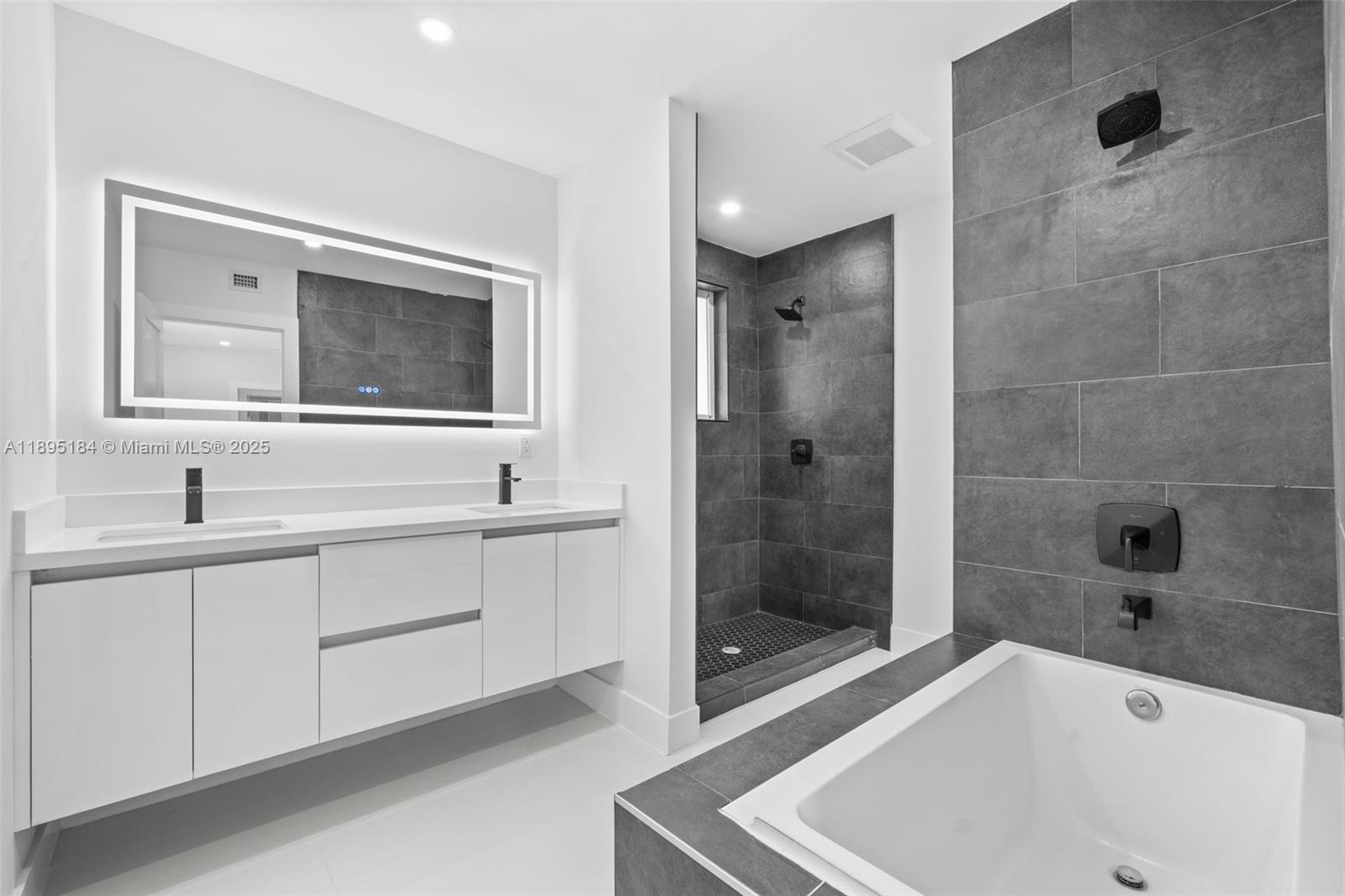 MCALLISTER TERR - Residential