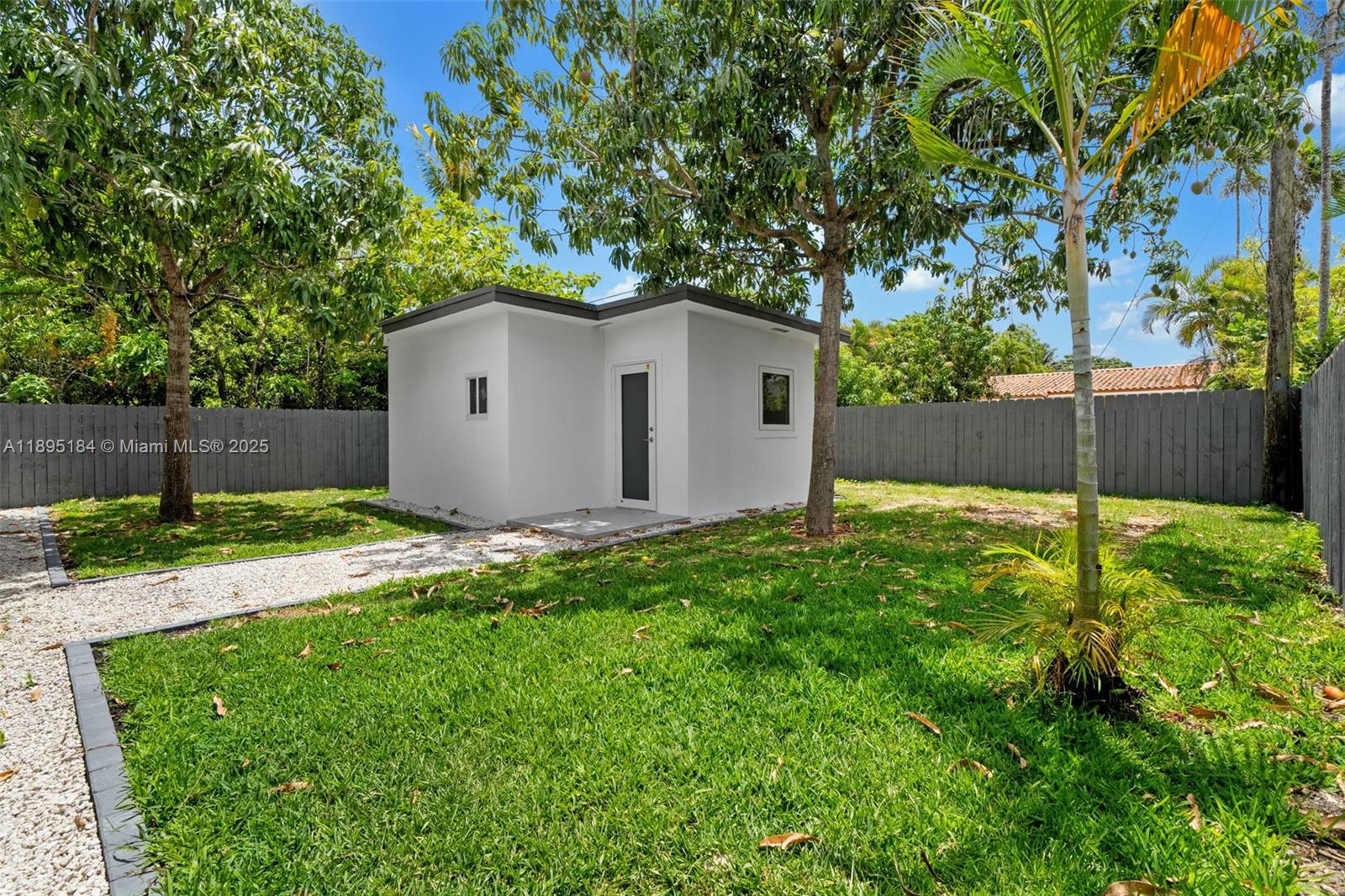 MCALLISTER TERR - Residential