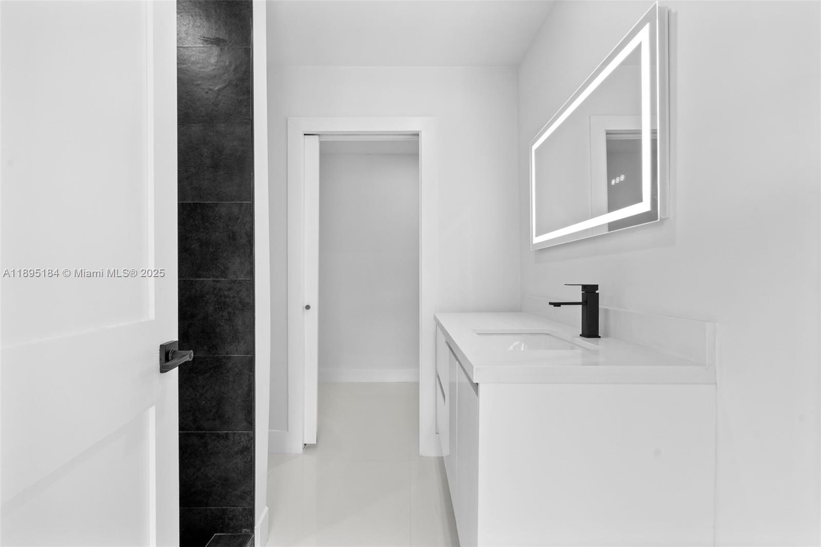 MCALLISTER TERR - Residential